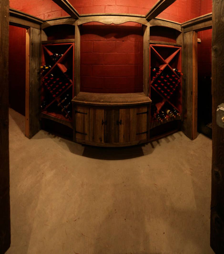 High Meadow Lodge - Wine Cellar